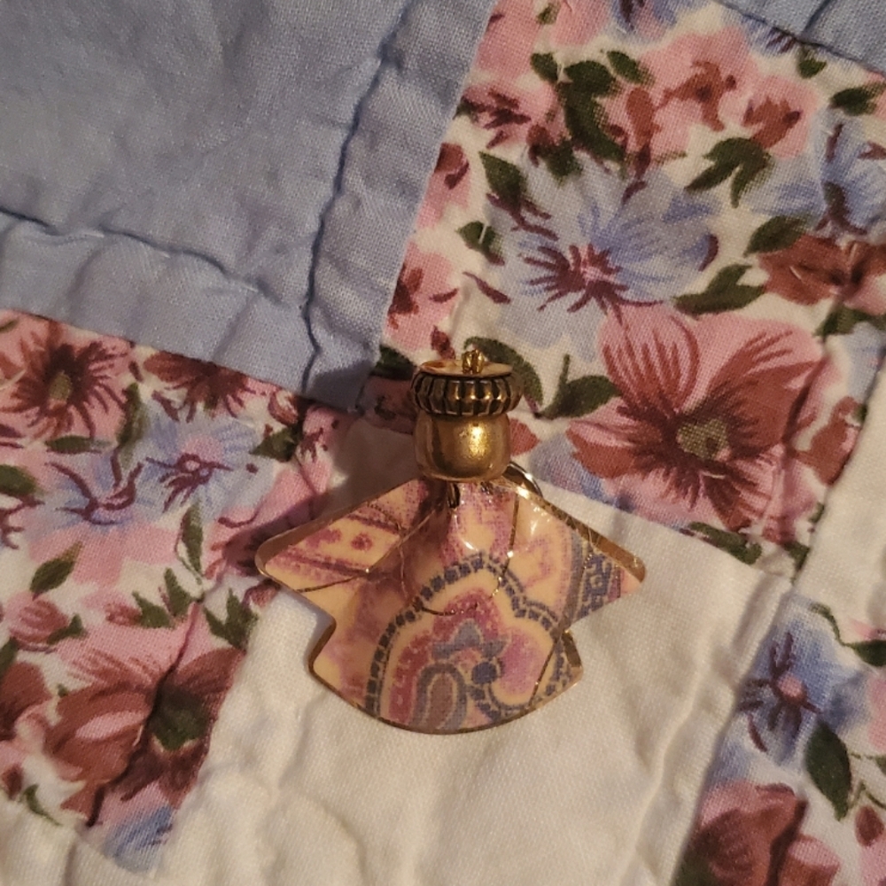 Cottagecore Metal Angel Pin - Picture 5 of 6